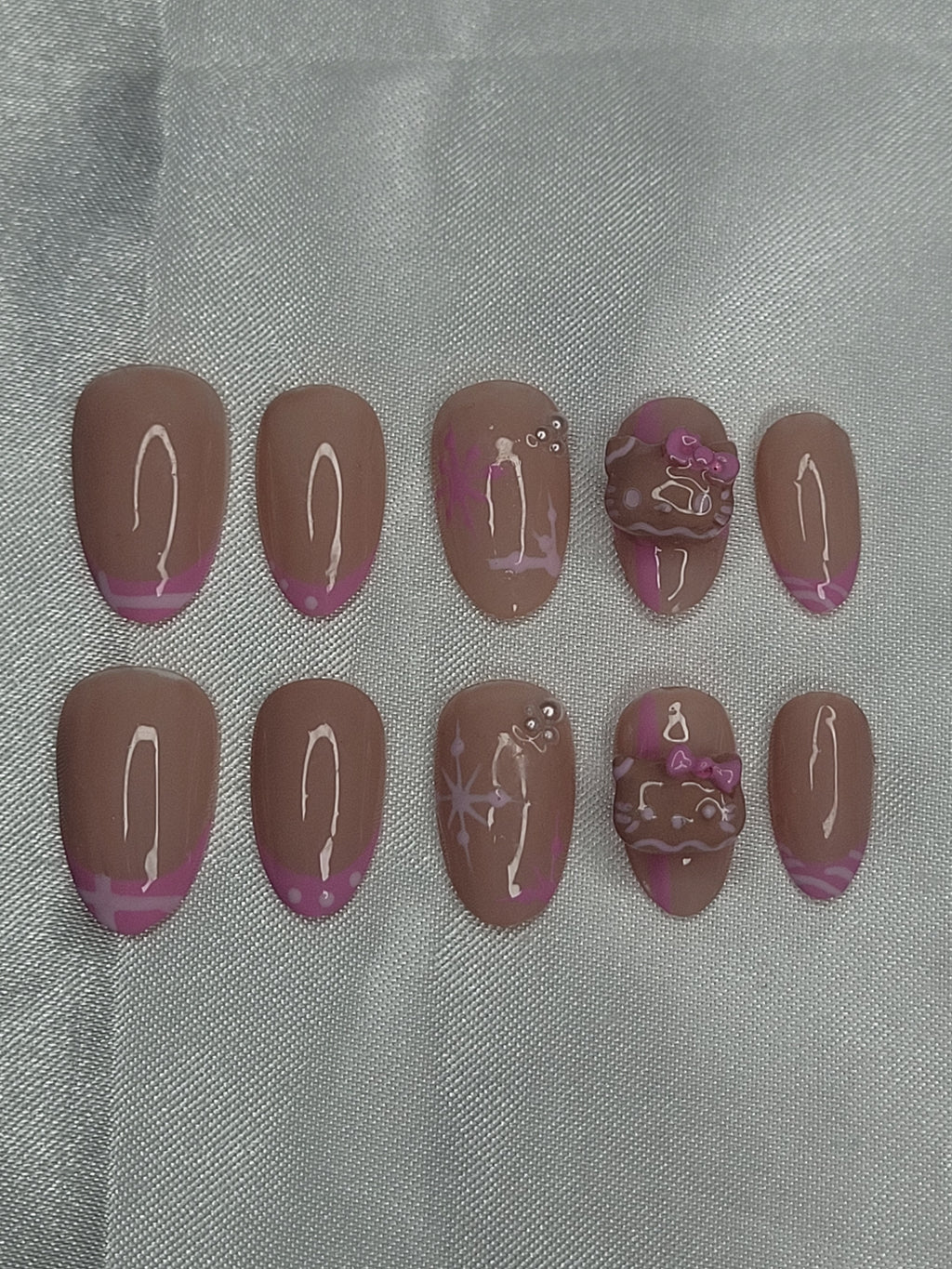 Chocolate Pink Drip Set